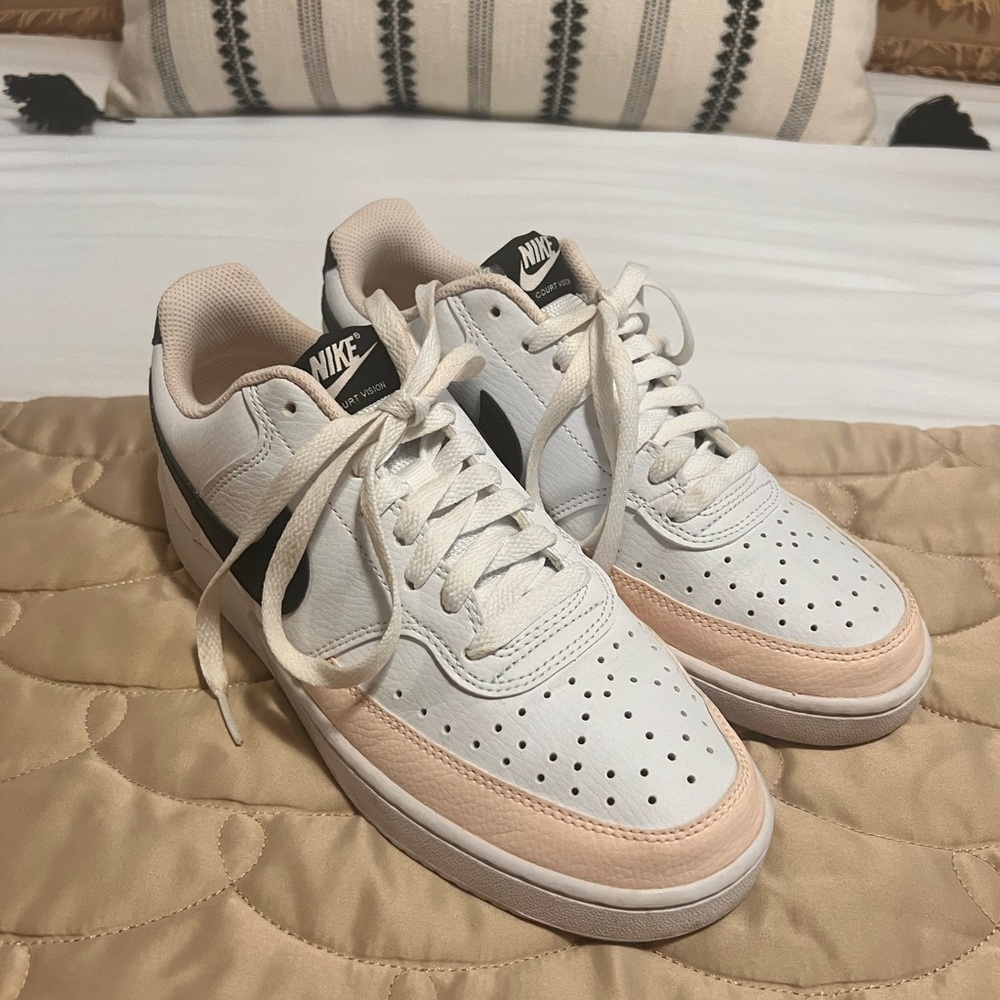 Nike Women's White and Black Sneakers with Soft Peach Highlights